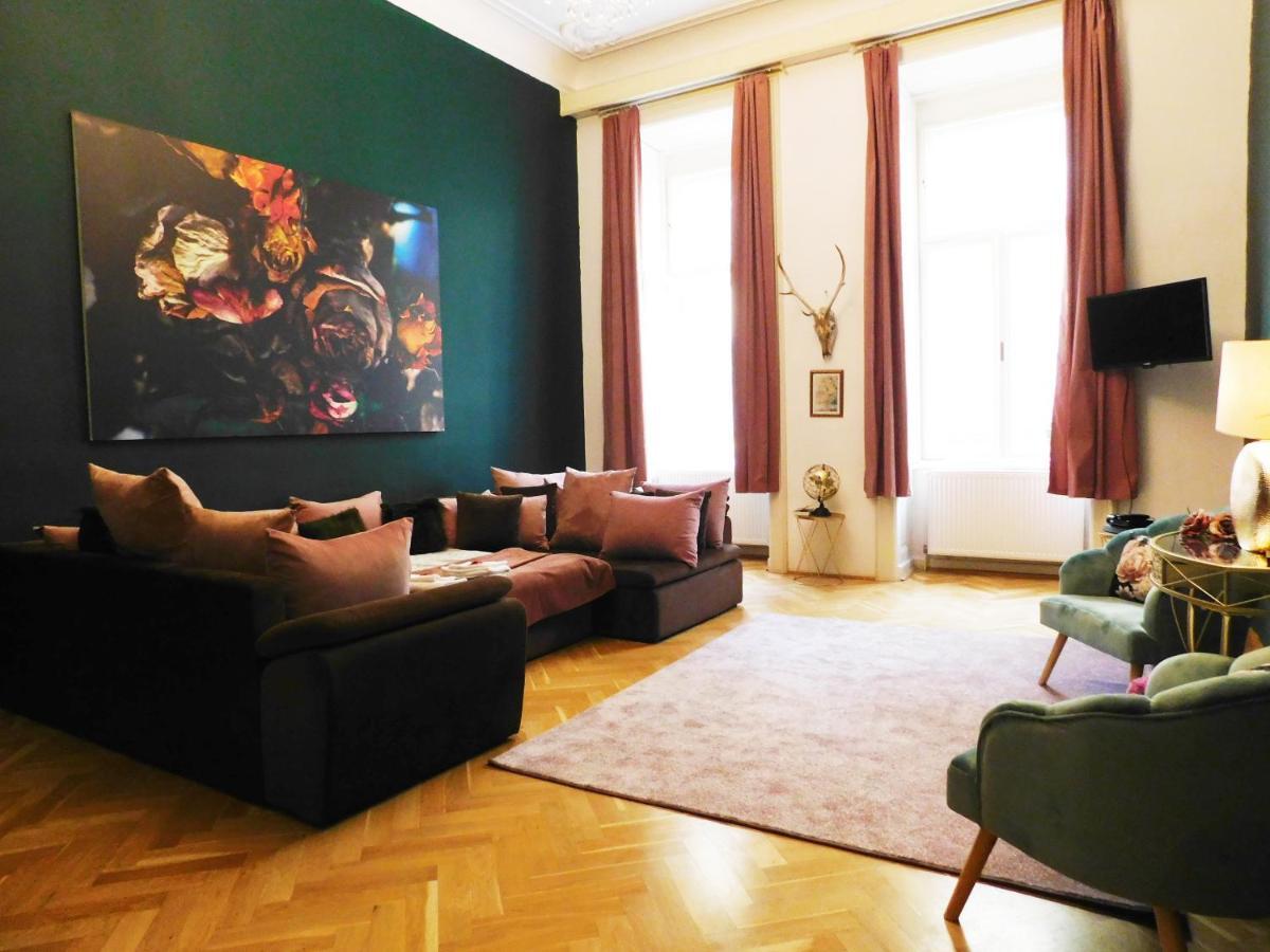 Wonder Deer Lux Apartment At The Parliament Self Check-In Будапеща Екстериор снимка