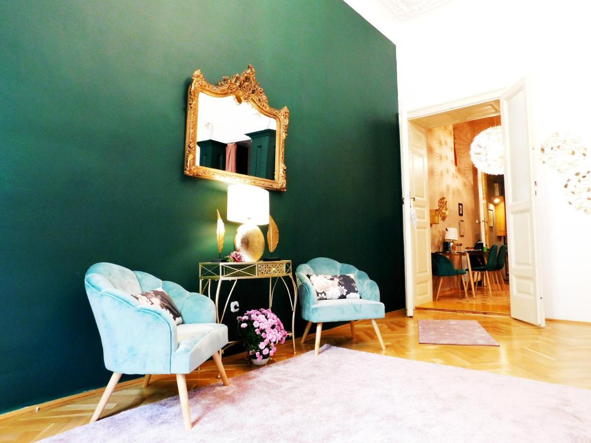 Wonder Deer Lux Apartment At The Parliament Self Check-In Будапеща Екстериор снимка